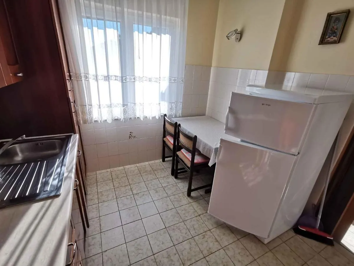 Apartment In Medulin With Four-Bedrooms 1 كرواتيا